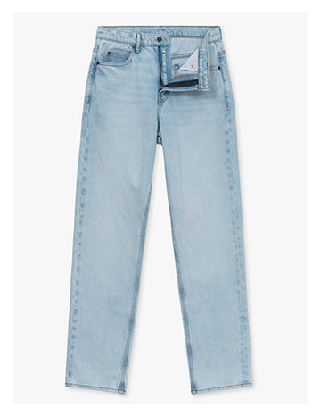 Jeans: Light Wash Denim