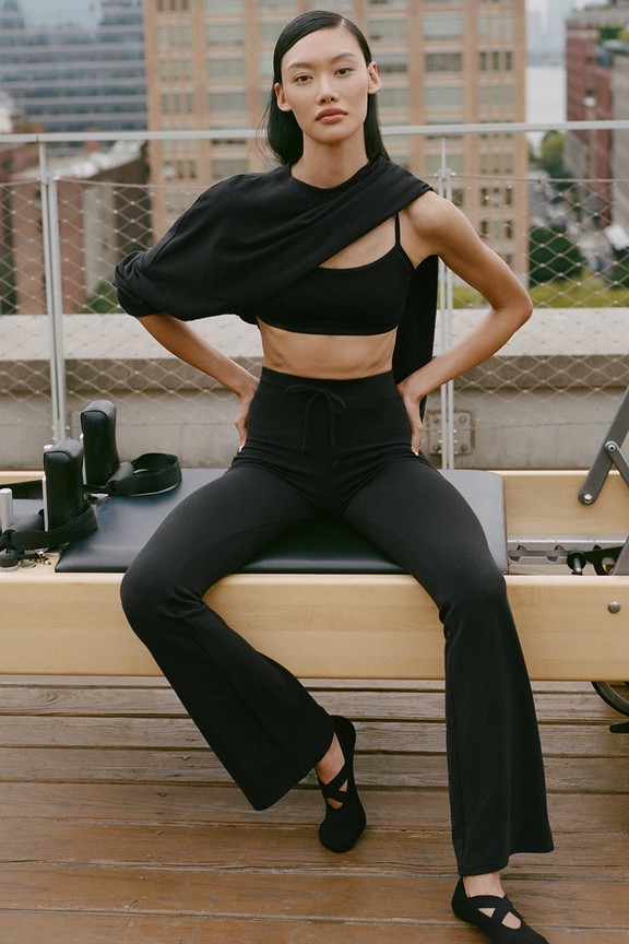 Sway Bootcut Sweatpant - Black - Black / L