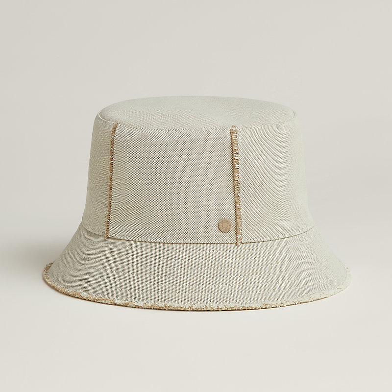 Image of the Calvi Effrangee bucket hat