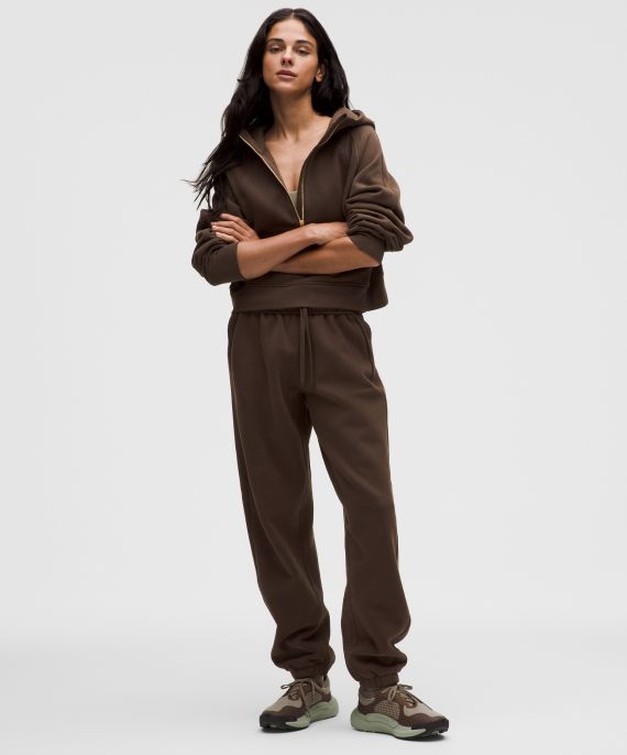 Scuba&nbsp;Mid-Rise Oversized Jogger