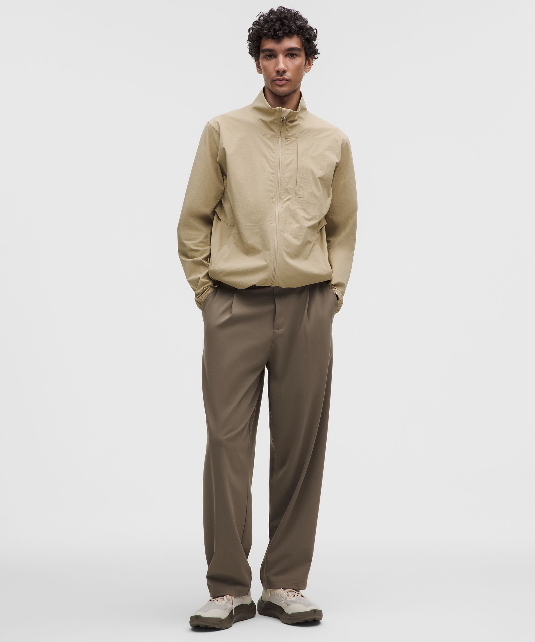 Men's Daydrift Relaxed-Fit Pleated Trouser *Regular