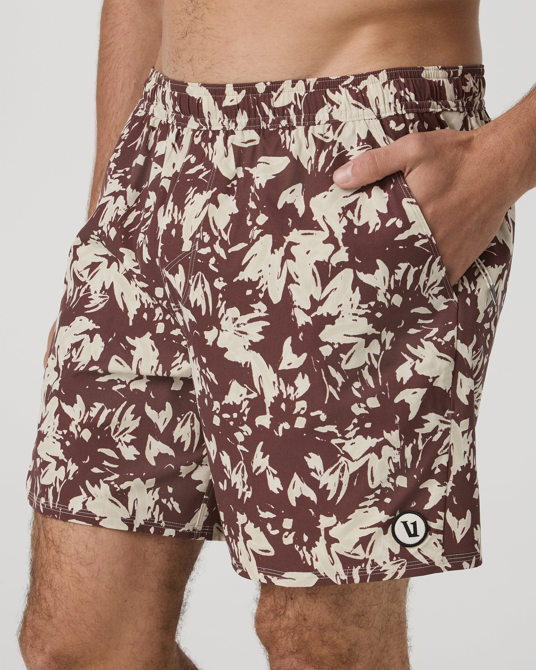 Image of Vuori Maverick Volley Shorts Lined | Sable Maui