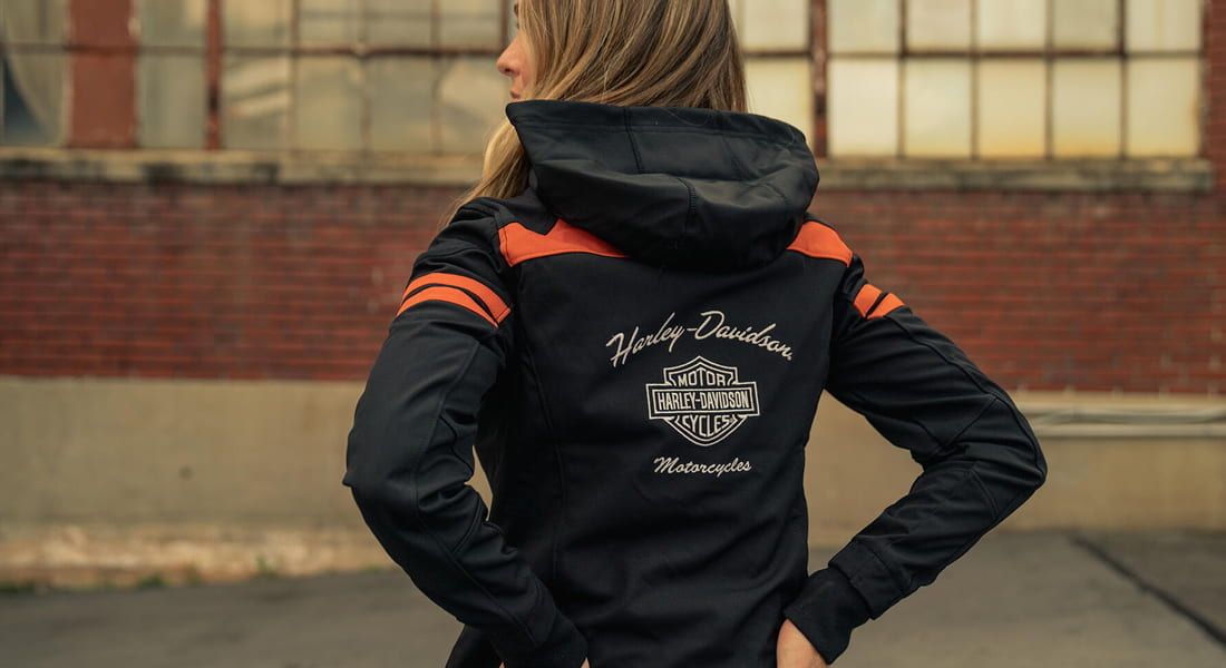 8th_img_SoftShellJacket