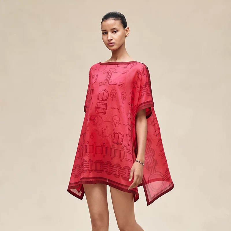 Image of "Cahier du Colporteur" beach tunic