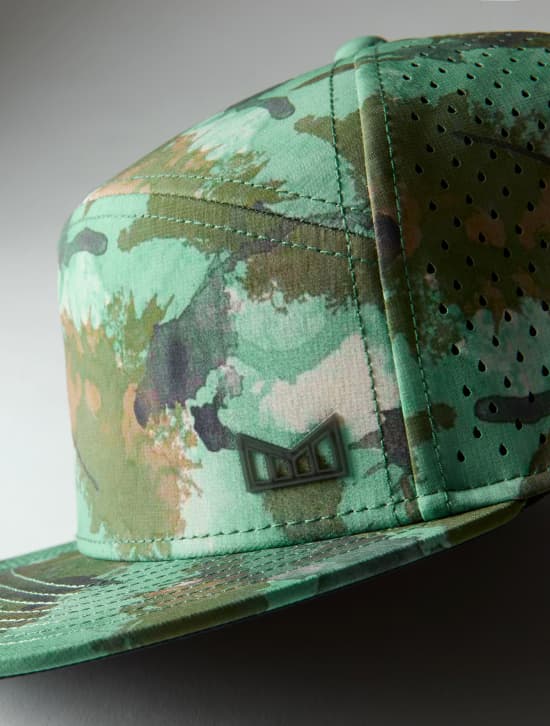 Trenches Icon HYDRO in Watercolor Camo