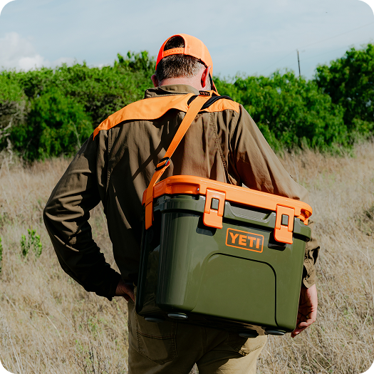 Roadie&reg; 15 Hard Cooler