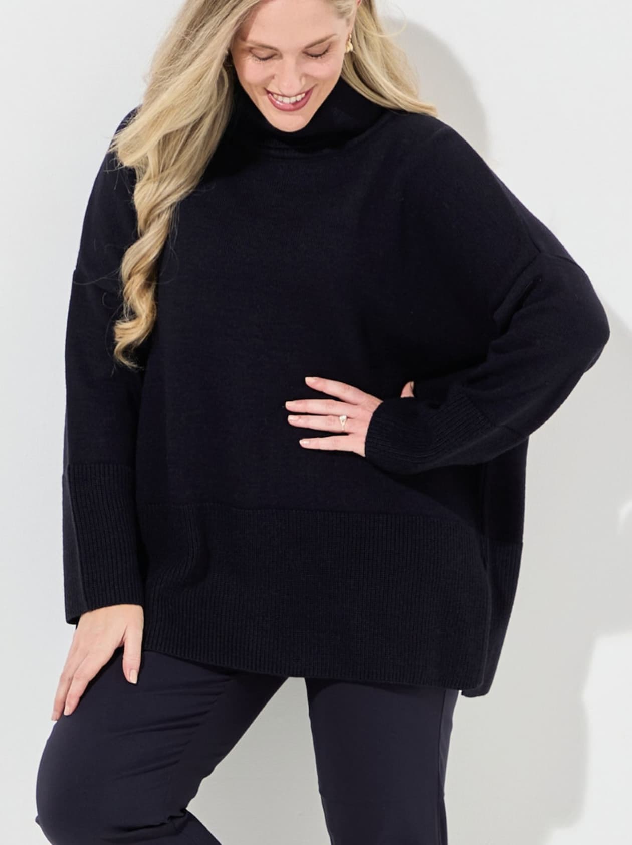 Knitted roll neck jumper navy