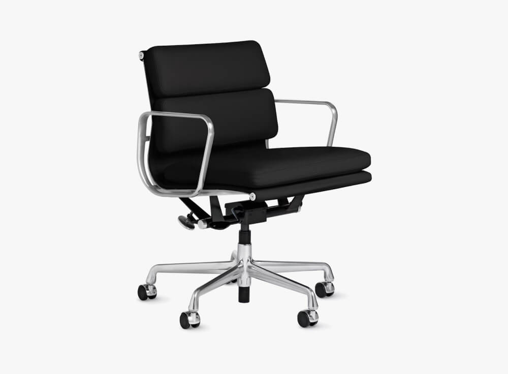 Eames Soft Pad Chair 