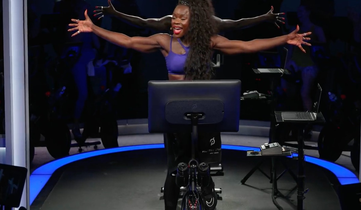 Tunde Oyeneyin, Peloton instructor