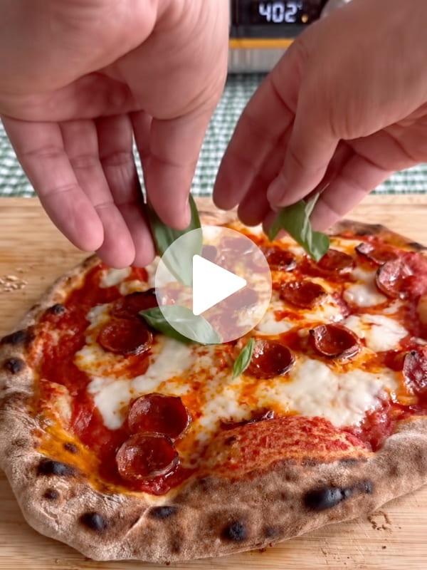 Still from Jack Munn&rsquo;s Ooni Volt 2 pizza night