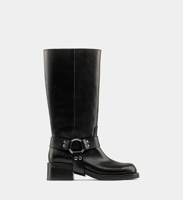 Lucca Black
