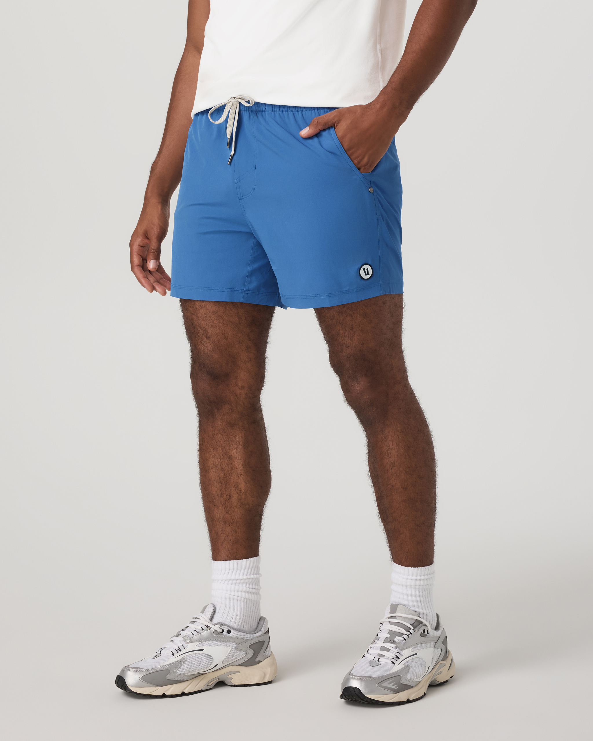 Image of Vuori Kore Shorts Lined 5" | Court Blue