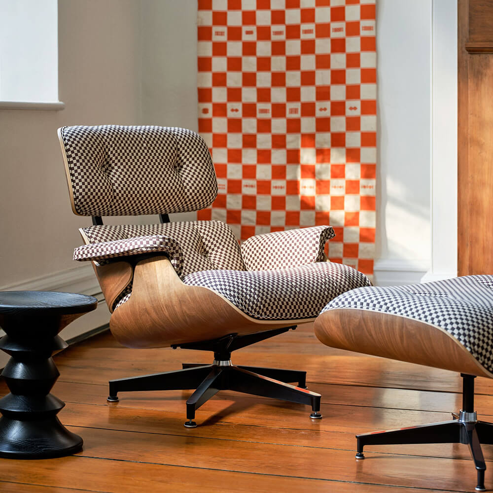 View Lounge Chairs & Ottomans