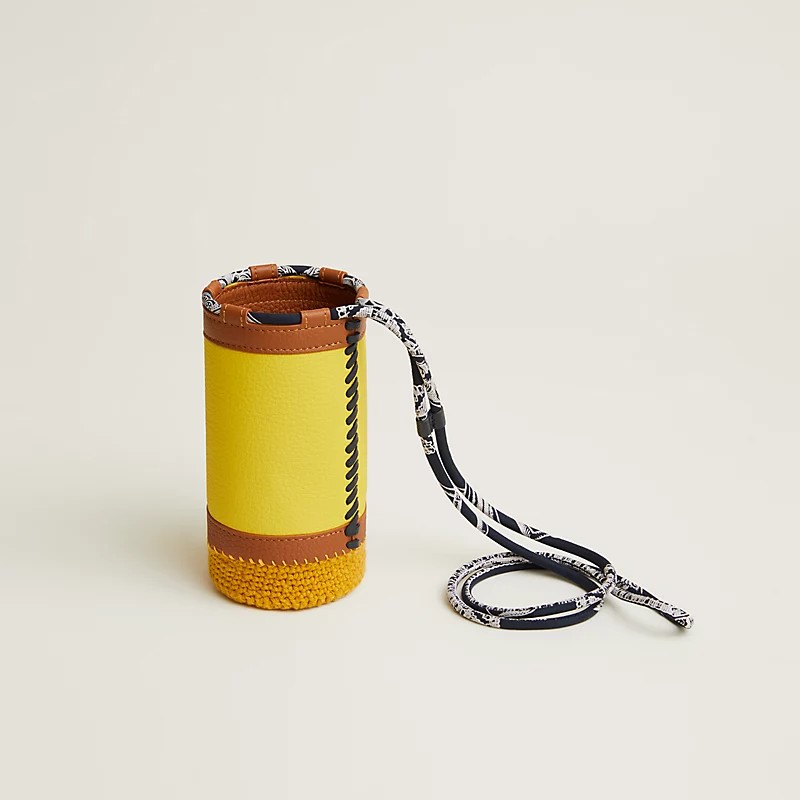 Visual of Bottle holder