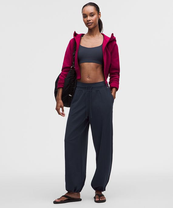 Groove Low-Rise Relaxed Cinch Pant