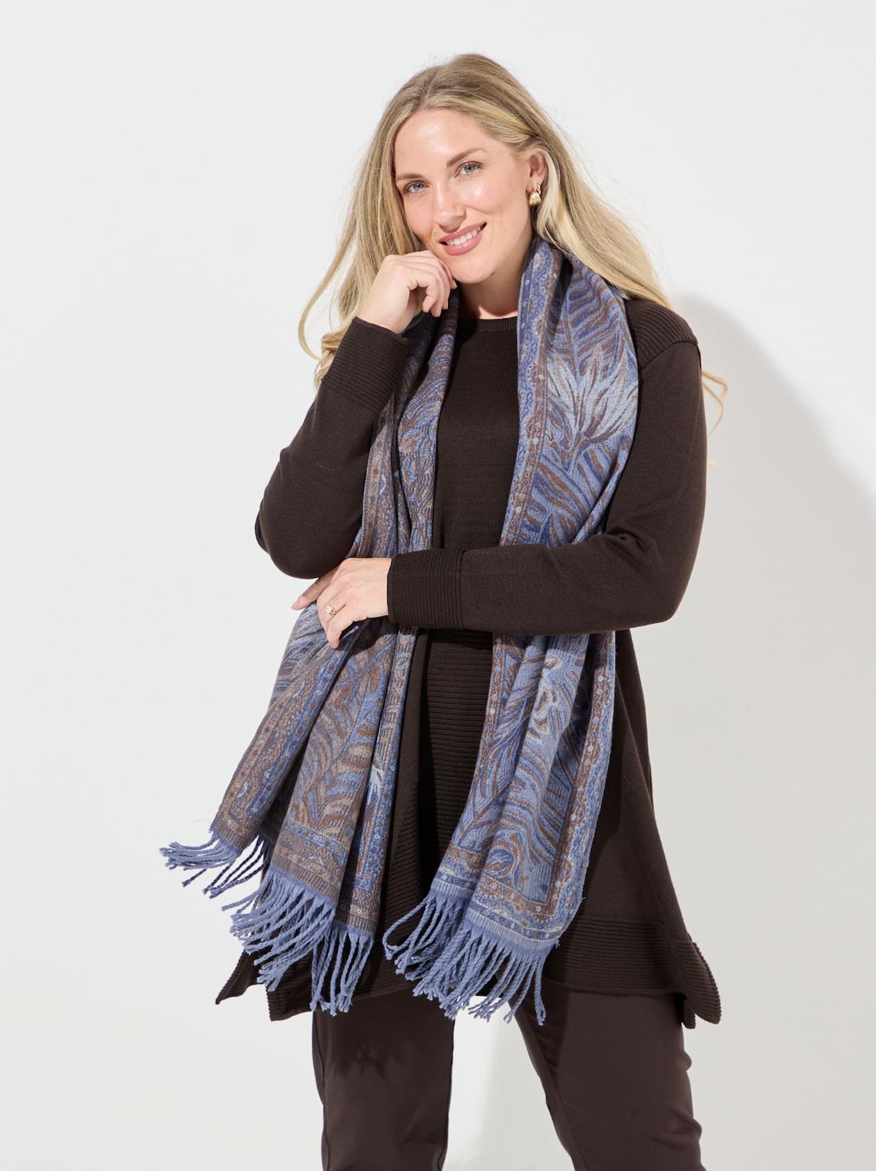 Reversible scarf
