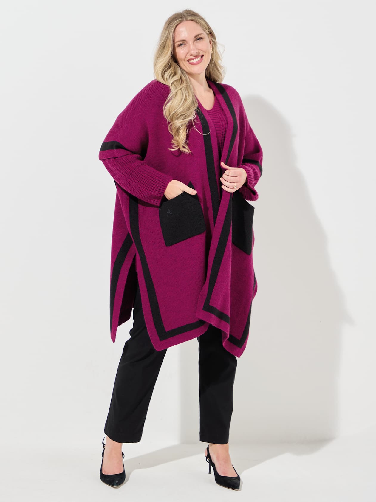 Plum knitted poncho