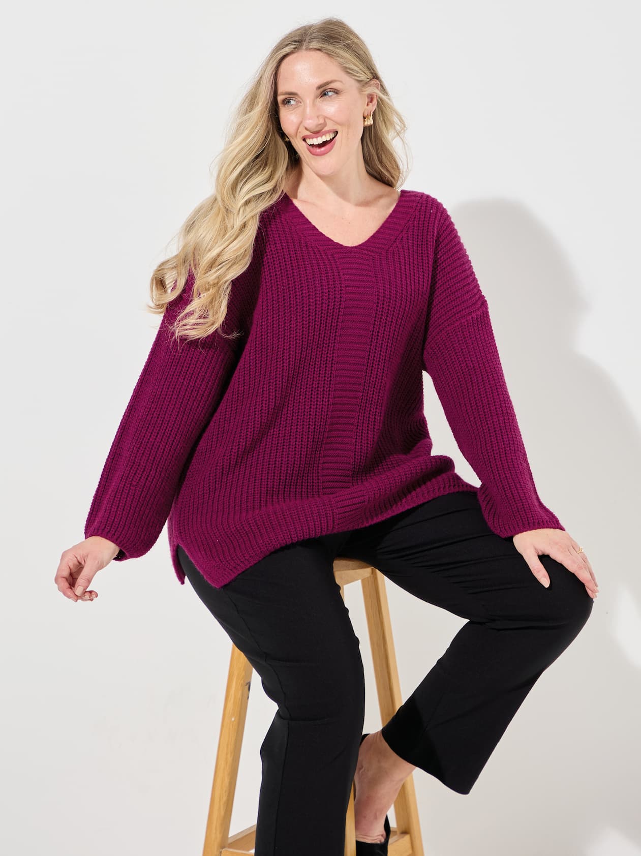 Knitted v neck jumper in plum