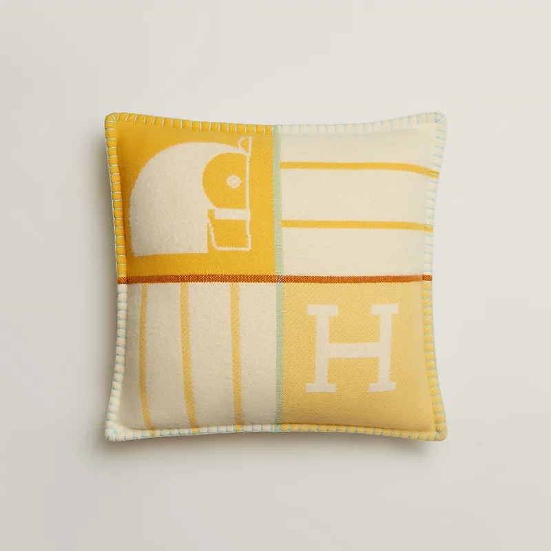 Image of the Animaux Blocks pillow