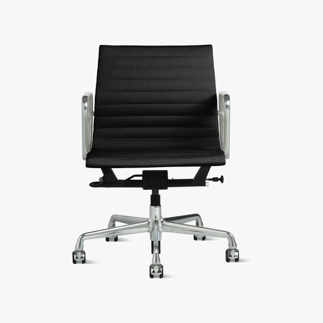 Eames Aluminum Group Chair